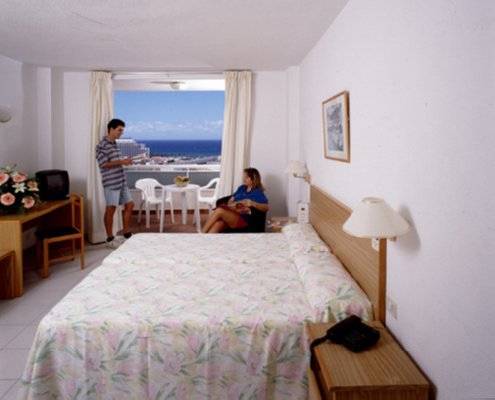Catalonia Oro Negro Hotel 3*